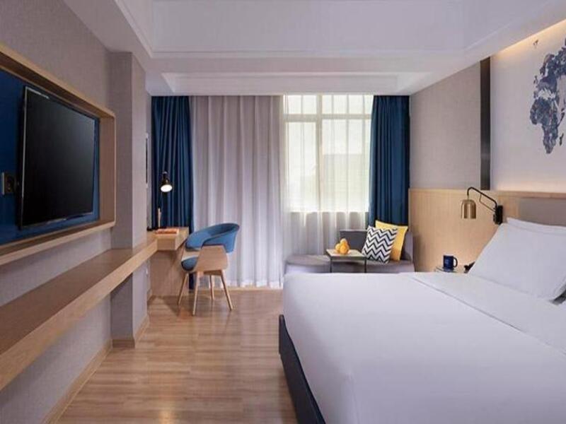 Kyriad Marvelous Hotel Dongguan Changan Light Rail Station Экстерьер фото