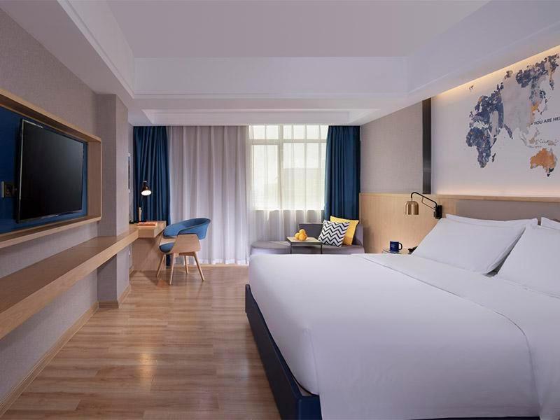 Kyriad Marvelous Hotel Dongguan Changan Light Rail Station Экстерьер фото